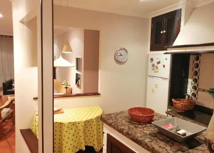 O Piso Dos Avos * A Guarda